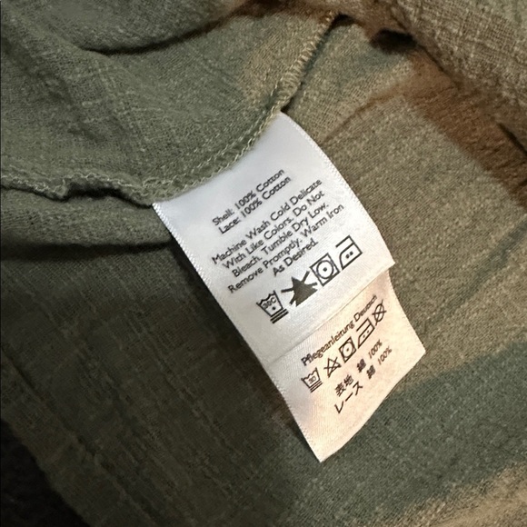 Eddie Bauer lace button up Olive Green Sleeveless Top size large - Picture 6 of 9